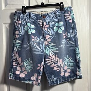 Hollister Tropical Chino Raw Hem Denim Jean Shorts Size 32